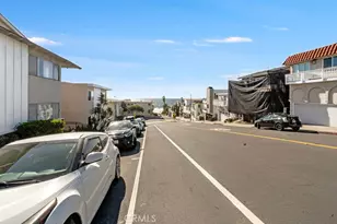 218 15th St, Manhattan Beach, CA 90266 - Photo 29