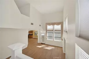 1050 Avenida Classica, Oxnard, CA 93030 - Photo 5