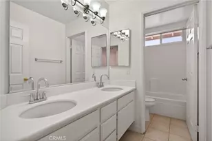 1050 Avenida Classica, Oxnard, CA 93030 - Photo 25