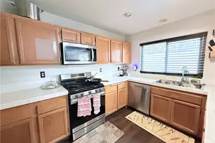 25323 Bayside, Harbor City, CA 90710 - Photo 7