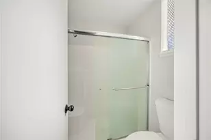 24109 Del Monte Dr., Valencia, CA 91355 - Photo 5
