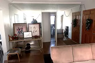 8715 S Van Ness, Inglewood, CA 90305 - Photo 11