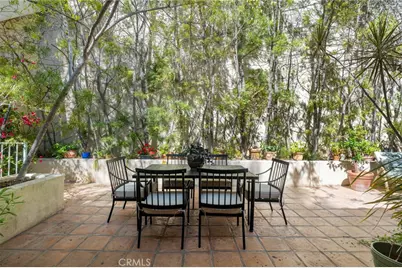 10055 Reevesbury Drive, Beverly Hills, CA 90210 - Photo 29