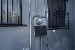 937 E 91st St, Los Angeles, CA 90002 - Photo 23