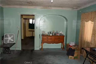 937 E 91st St, Los Angeles, CA 90002 - Photo 5