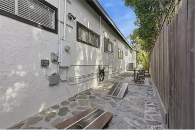 3013 Maple Avenue, Manhattan Beach, CA 90266 - Photo 51