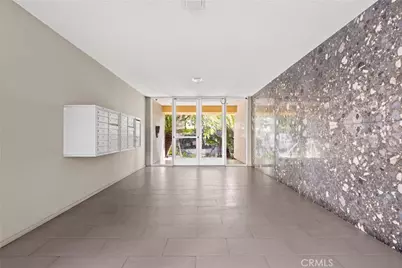 1525 N Hayworth Avenue #204, Los Angeles, CA 90046 - Photo 23