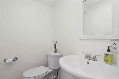 1525 N Hayworth Avenue #204, Los Angeles, CA 90046 - Photo 15