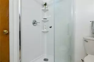 10725 S 8th Ave, Inglewood, CA 90303 - Photo 19