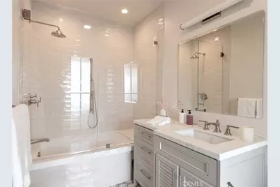 1801 Oak Ave, Manhattan Beach, CA 90266 - Photo 35