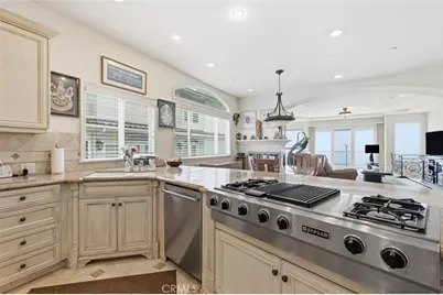 814 Esplanade #A, Redondo Beach, CA 90277 - Photo 5