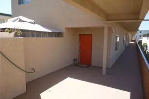 12617 Eucalyptus Ave, Hawthorne, CA 90250 - Photo 3