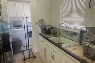 782 W 14th St, San Pedro, CA 90731 - Photo 11