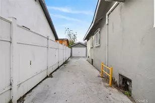 1218 E 89th, Los Angeles, CA 90002 - Photo 11