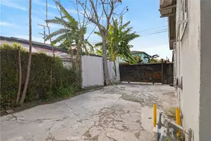 1218 E 89th, Los Angeles, CA 90002 - Photo 9