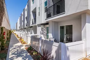 121 E 223rd St, Carson, CA 90745 - Photo 23