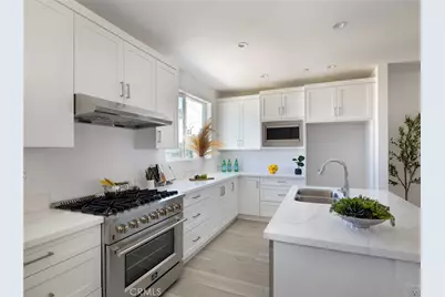 121 E 223rd Street #3, Carson, CA 90745 - Photo 5