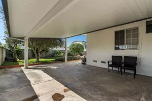 1754 W 242nd Pl, Torrance, CA 90501 - Photo 25