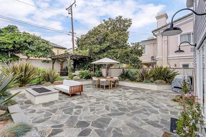 825 Center, El Segundo, CA 90245 - Photo 39