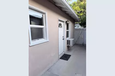 17451 Tulsa, Granada Hills, CA 91344 - Photo 9