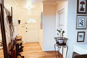 17451 Tulsa, Granada Hills, CA 91344 - Photo 3