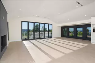 18827 Edleen Dr, Tarzana, CA 91356 - Photo 59