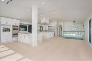 18827 Edleen Dr, Tarzana, CA 91356 - Photo 59