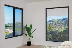 18827 Edleen Dr, Tarzana, CA 91356 - Photo 29