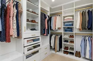 18827 Edleen Dr, Tarzana, CA 91356 - Photo 33