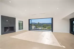 18827 Edleen Dr, Tarzana, CA 91356 - Photo 51