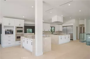 18827 Edleen Dr, Tarzana, CA 91356 - Photo 53