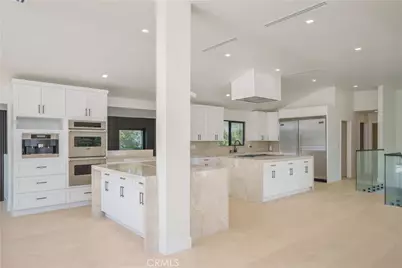 18827 Edleen Drive, Tarzana, CA 91356 - Photo 53