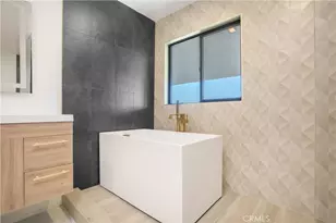 18827 Edleen Dr, Tarzana, CA 91356 - Photo 65