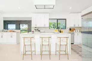 18827 Edleen Dr, Tarzana, CA 91356 - Photo 19