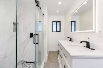 18827 Edleen Drive, Tarzana, CA 91356 - Photo 35