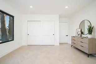 18827 Edleen Dr, Tarzana, CA 91356 - Photo 35