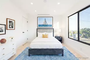 18827 Edleen Dr, Tarzana, CA 91356 - Photo 39