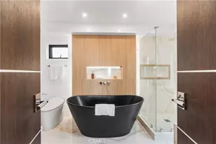 214 El Porto St, Manhattan Beach, CA 90266 - Photo 33