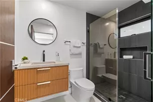 214 El Porto St, Manhattan Beach, CA 90266 - Photo 43