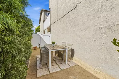 1140 Manhattan Beach #D, Manhattan Beach, CA 90266 - Photo 9