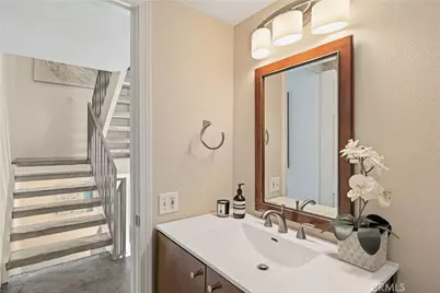 1140 Manhattan Beach #D, Manhattan Beach, CA 90266 - Photo 5