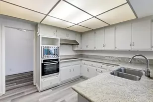 3500 W Manchester, Inglewood, CA 90305 - Photo 3