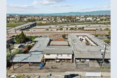 1108 W 117th, Los Angeles, CA 90044 - Photo 13