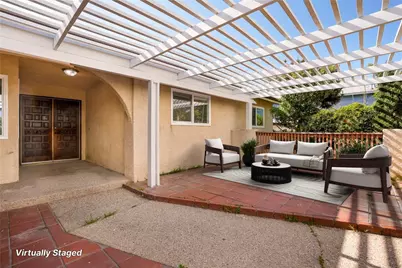 11925 Truro Avenue, Hawthorne, CA 90250 - Photo 5
