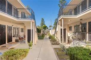 10630 Crenshaw Blvd, Inglewood, CA 90303 - Photo 5