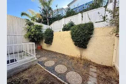 1747 Wollacott, Redondo Beach, CA 90278 - Photo 13