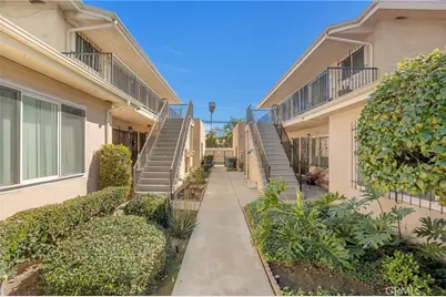 10634 Crenshaw Blvd, Inglewood, CA 90303 - Photo 5