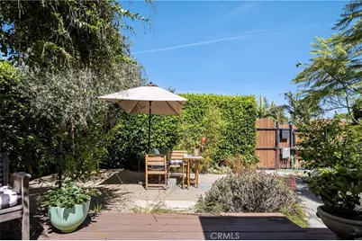 2317 Walgrove, Los Angeles, CA 90066 - Photo 3