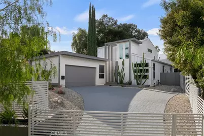 4731 Topanga Canyon Boulevard, Woodland Hills, CA 91364 - Photo 3