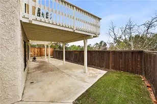 6800 Cedarbark Ct, Oak Park, CA 91377 - Photo 15